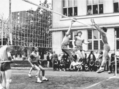 1970 gymanázium
